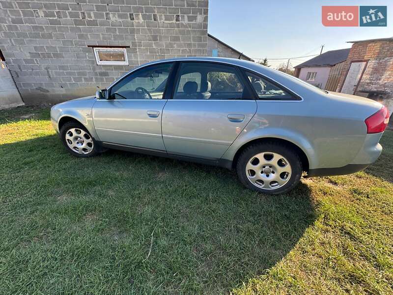 Седан Audi A6 2002 в Ровно