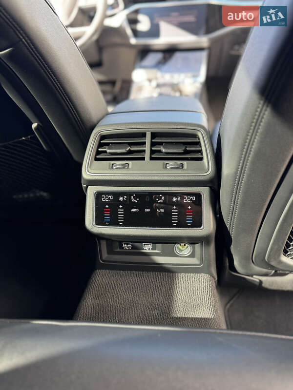 Седан Audi A6 2019 в Черкасах