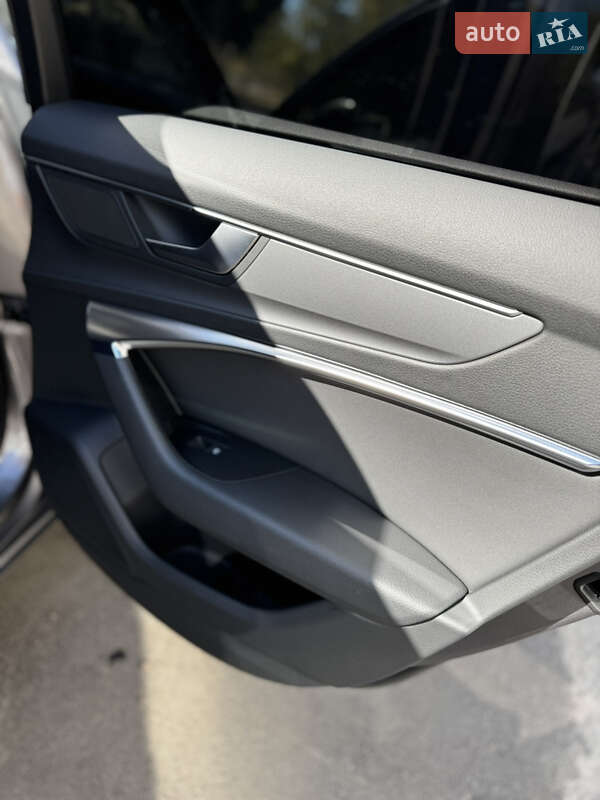 Седан Audi A6 2019 в Черкасах