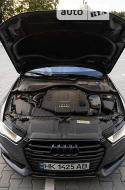 Универсал Audi A6 2015 в 