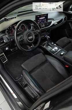 Универсал Audi A6 2015 в 
