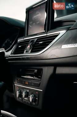 Седан Audi A6 2013 в 