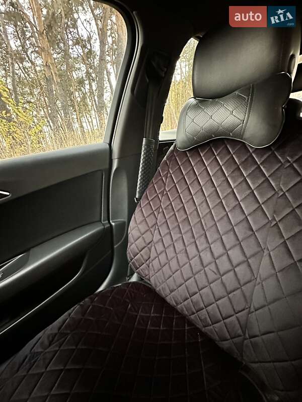 Седан Audi A6 2013 в Києві