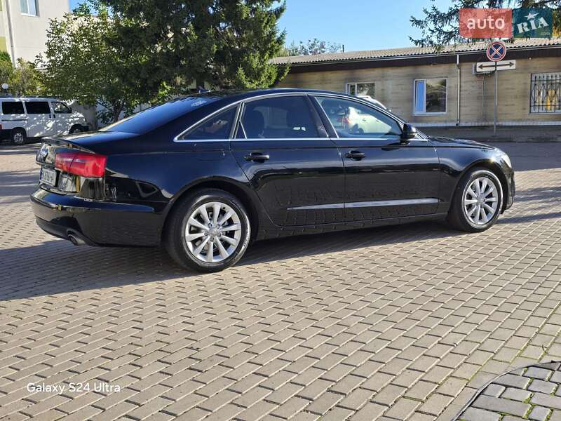 Седан Audi A6 2012 в Ровно