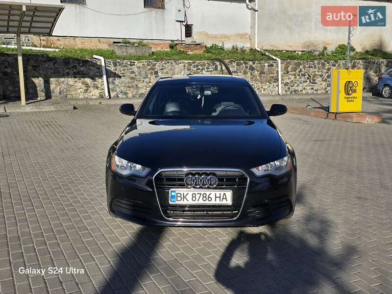 Седан Audi A6 2012 в Ровно