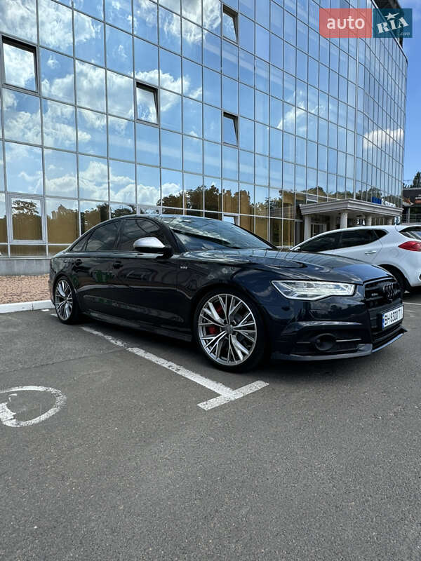 Седан Audi A6 2015 в Одессе