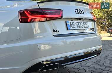 Седан Audi A6 2015 в 