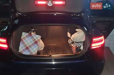 Седан Audi A6 2010 в 