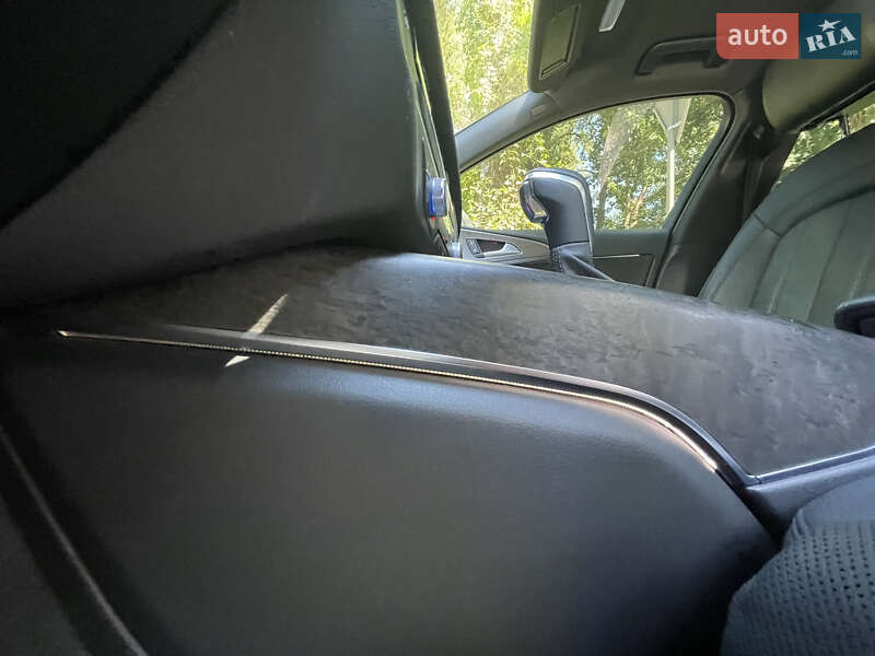 Седан Audi A6 2018 в Львові