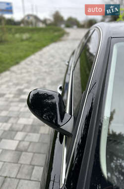Седан Audi A6 2013 в 