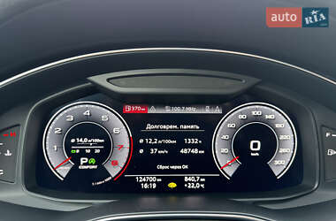Седан Audi A6 2019 в 