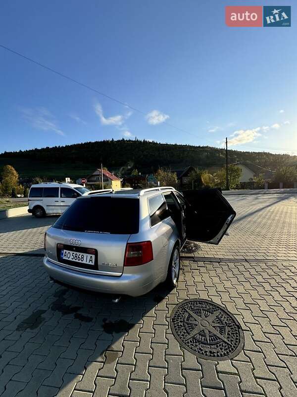 Универсал Audi A6 2002 в Воловце