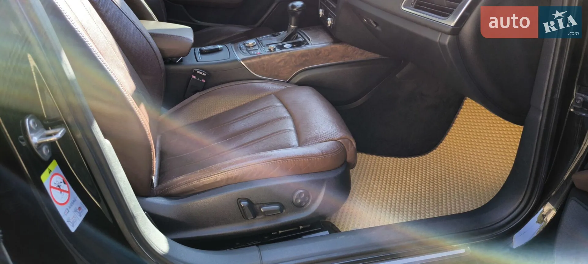 2011 Audi A6 - мініатюра 25