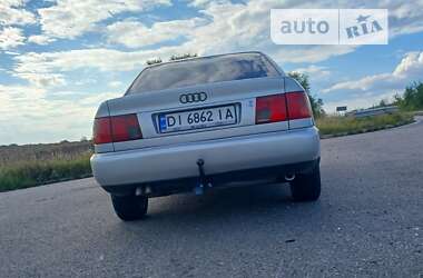 Седан Audi A6 1996 в Щирце