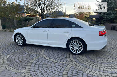 Седан Audi A6 2014 в Львові