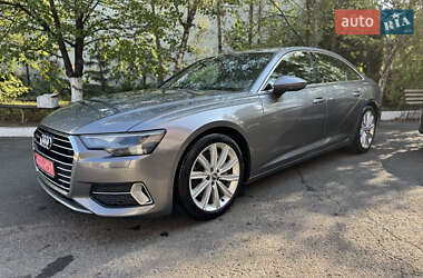 Седан Audi A6 2019 в Иршаве