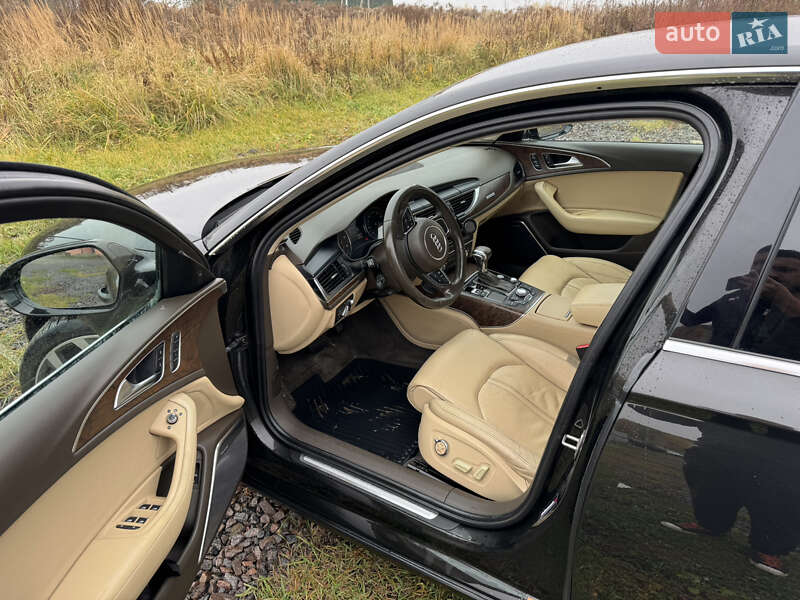 Седан Audi A6 2011 в Комарному