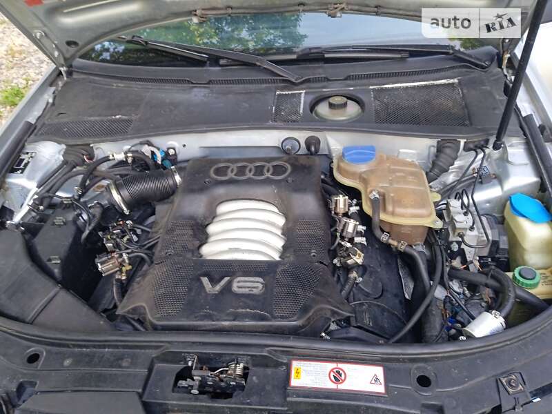 Седан Audi A6 1997 в Золочеве