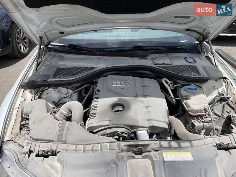 Седан Audi A6 2014 в Киеве