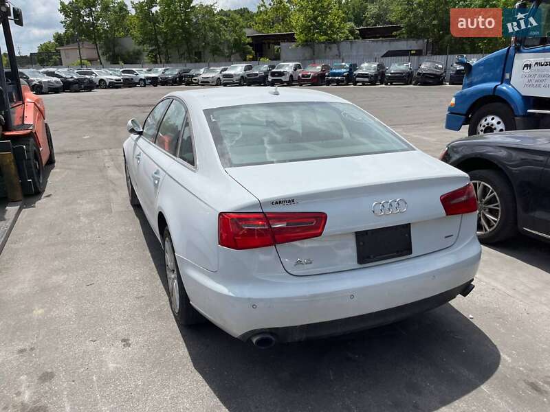 Седан Audi A6 2014 в Киеве