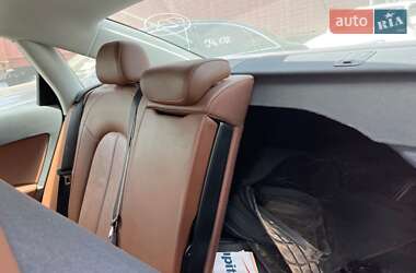 Седан Audi A6 2014 в 