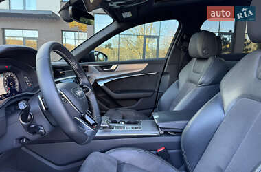 Седан Audi A6 2018 в 