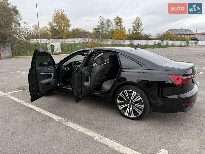 Седан Audi A6 2023 в Ужгороде