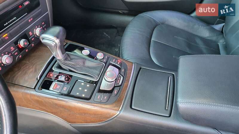 Седан Audi A6 2014 в Киеве