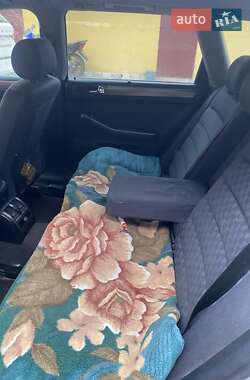 Универсал Audi A6 2001 в Славуте