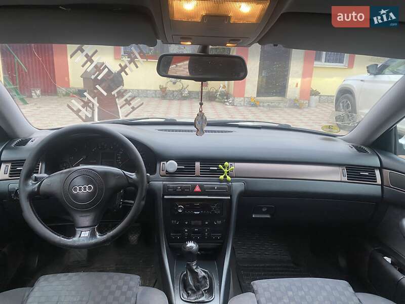 Универсал Audi A6 2001 в Славуте