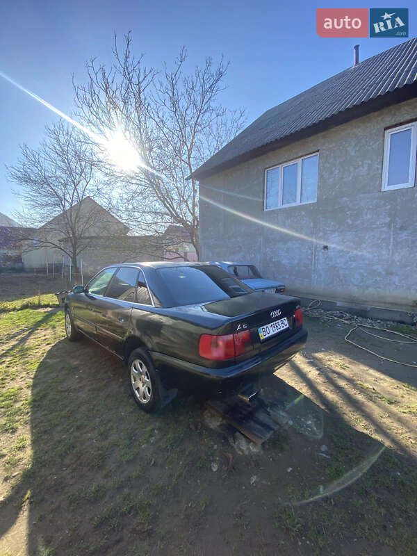 Седан Audi A6 1995 в Тячеве