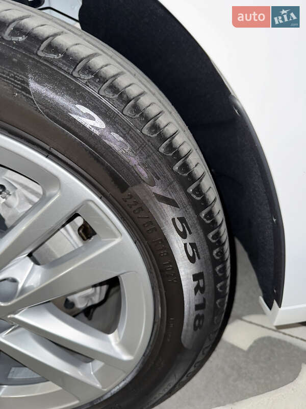 Седан Audi A6 2023 в Одессе