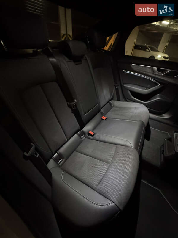 Седан Audi A6 2023 в Одессе