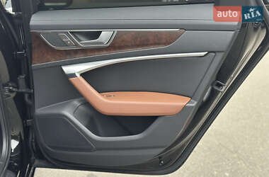 Седан Audi A6 2019 в 