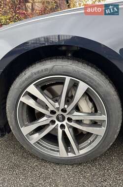 Седан Audi A6 2022 в 