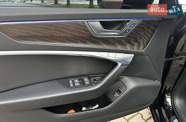 Седан Audi A6 2019 в 