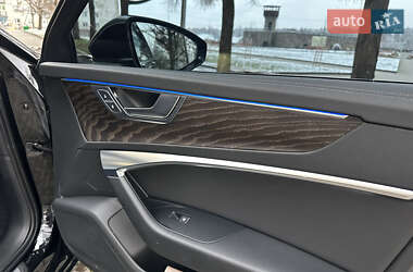 Седан Audi A6 2019 в 