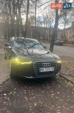 Седан Audi A6 2013 в 