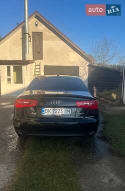 Седан Audi A6 2013 в 