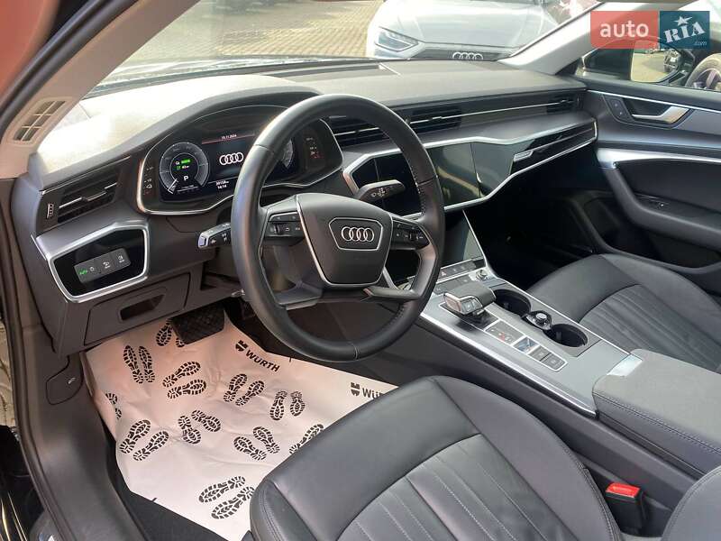 Седан Audi A6 2020 в Львові