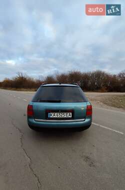 Универсал Audi A6 1998 в 