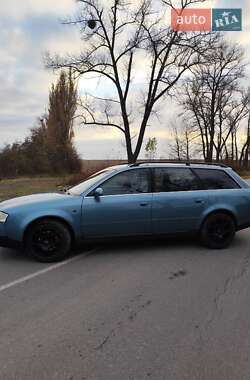 Универсал Audi A6 1998 в 
