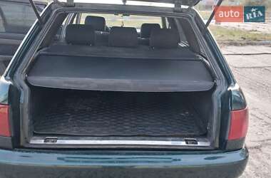 Універсал Audi A6 1996 в 
