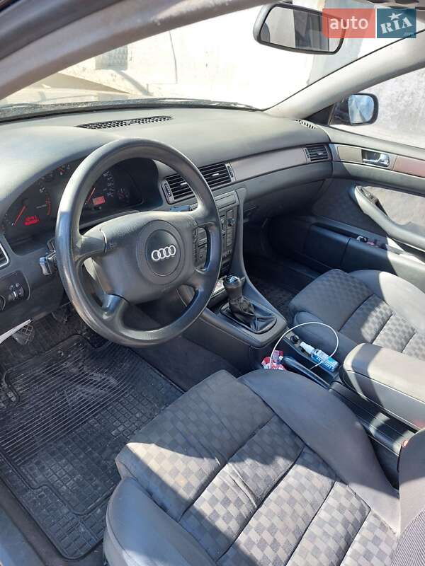 Седан Audi A6 2000 в Києві