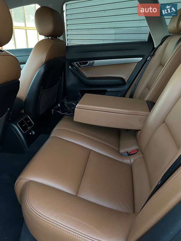 Универсал Audi A6 2009 в Великой Багачке