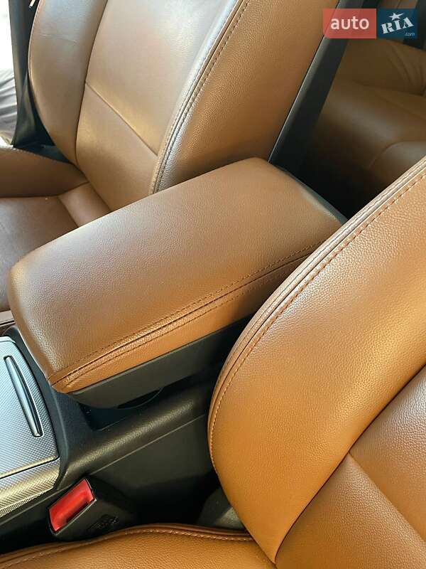 Универсал Audi A6 2009 в Великой Багачке