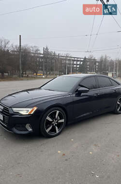 Седан Audi A6 2019 в 