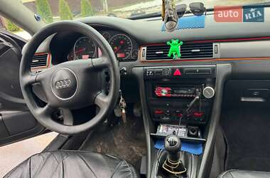 Седан Audi A6 2002 в 