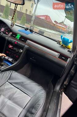 Седан Audi A6 2002 в 