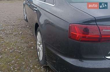 Седан Audi A6 2015 в 